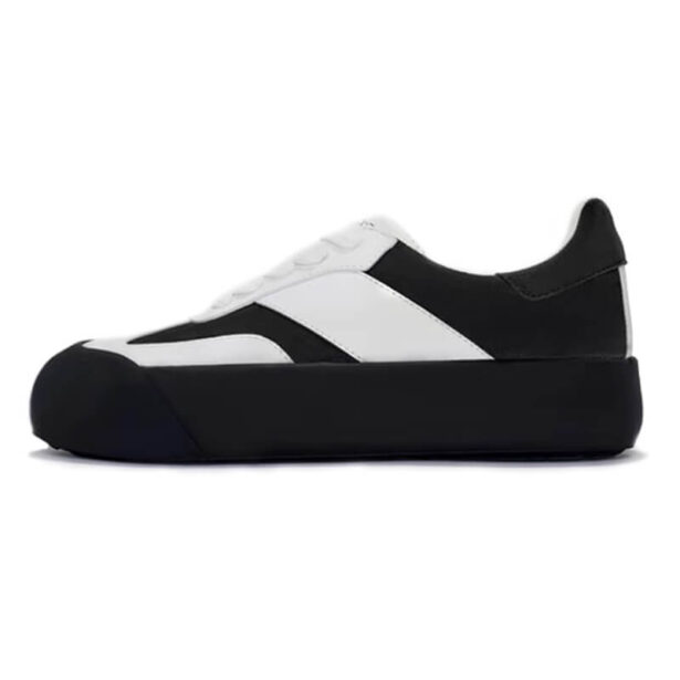 Pitch Black Sole Sneakers Urbancore Aesthetic 1