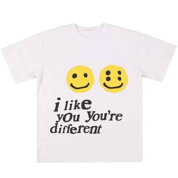 I Like You're Different Smiley Face Artsy 60's Print T-Shirt